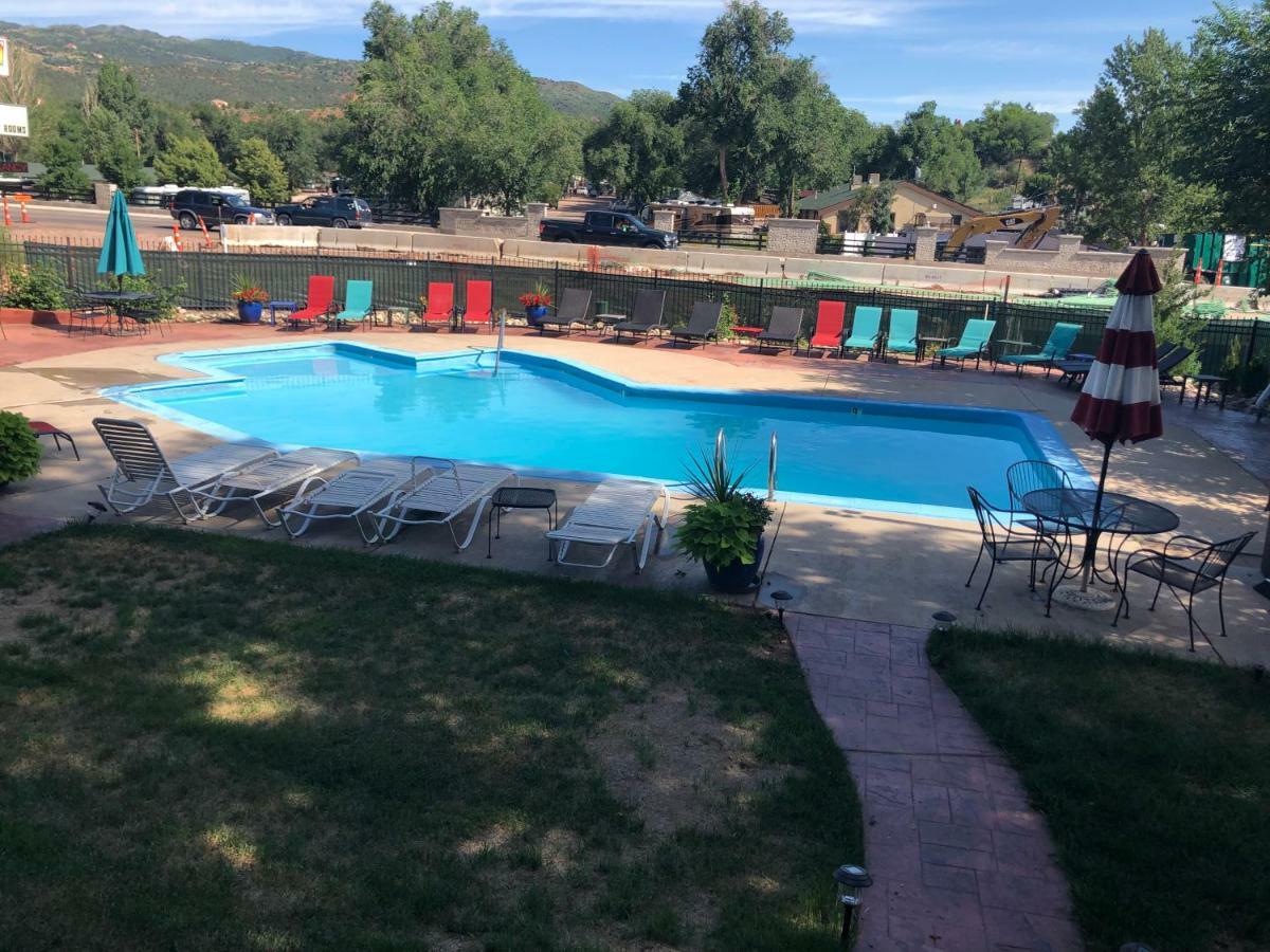 Rainbow Lodge And Inn Colorado Springs Exterior foto